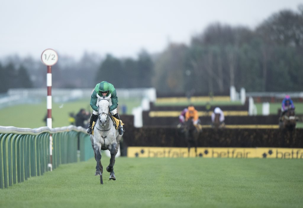 Bristol De Mai and Daryl Jacob winning the 2017 Betfair Chase at Haydock, 25/11/17