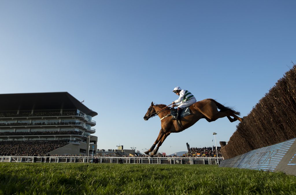 Baron Alco jumps the last fence and wins the BetVictor Gold Cup