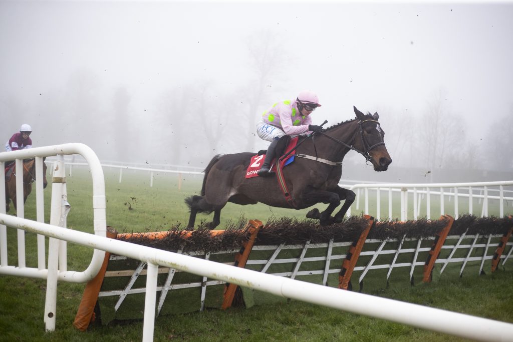 Benie Des Dieux wins the Galmoy Hurdle under Paul Townend