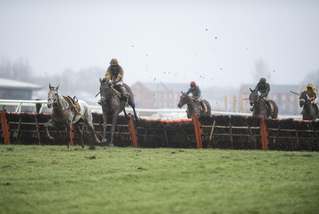 Kalashnikov wins the 2018 Betfair Hurdle